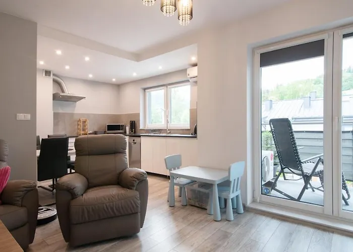 Spokojna, Sun & Snow فيسلا